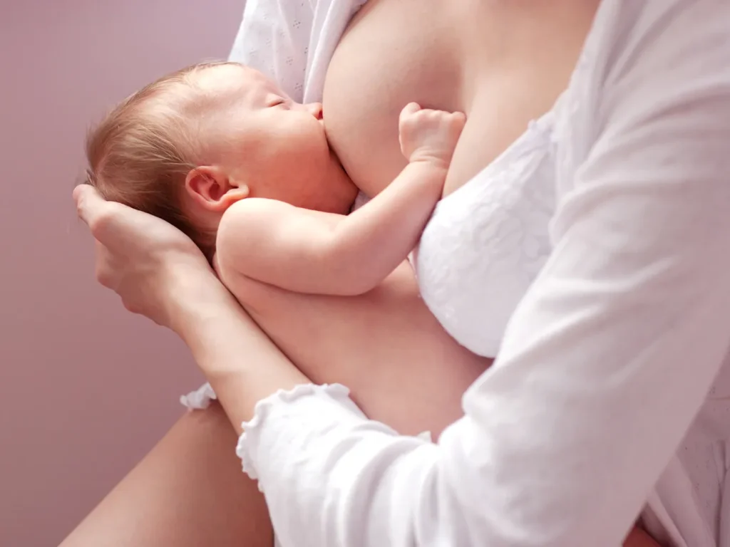 breastfeeding pregnant